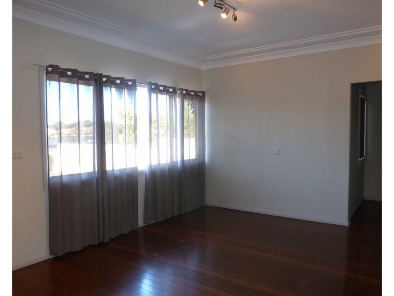 23 The Lakes Way, Forster NSW 2428