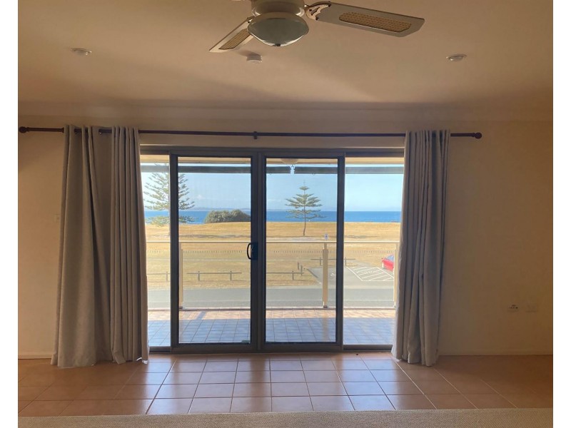 3/86 Head Street, Forster NSW 2428