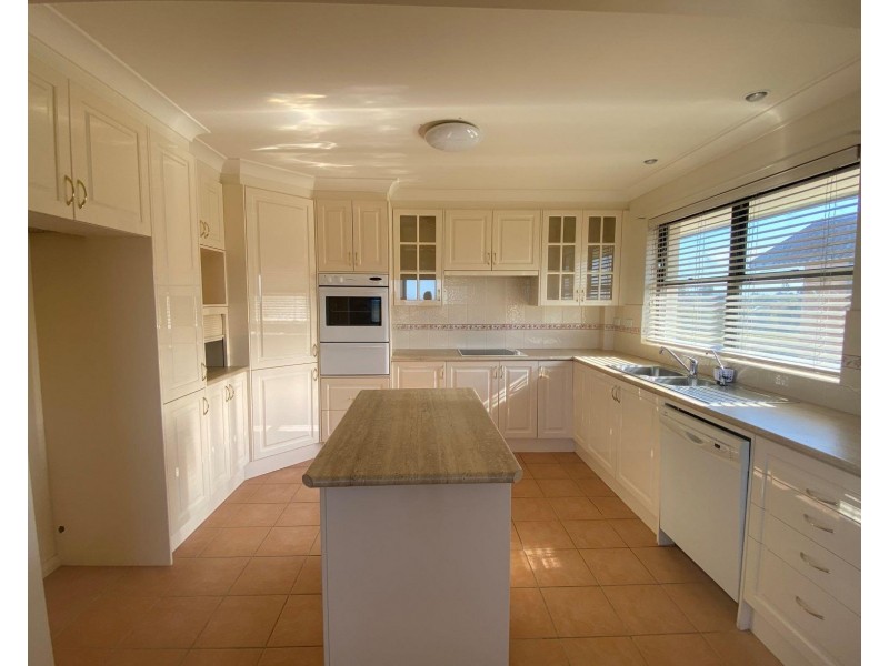 3/86 Head Street, Forster NSW 2428