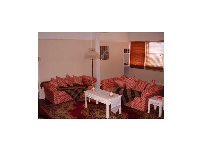 2/24 Robert St, Forster NSW 2428