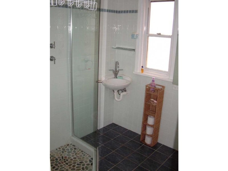 2/24 Robert St, Forster NSW 2428