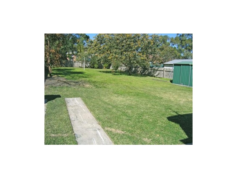 278 Warners Bay Rd, Mount Hutton NSW 2290