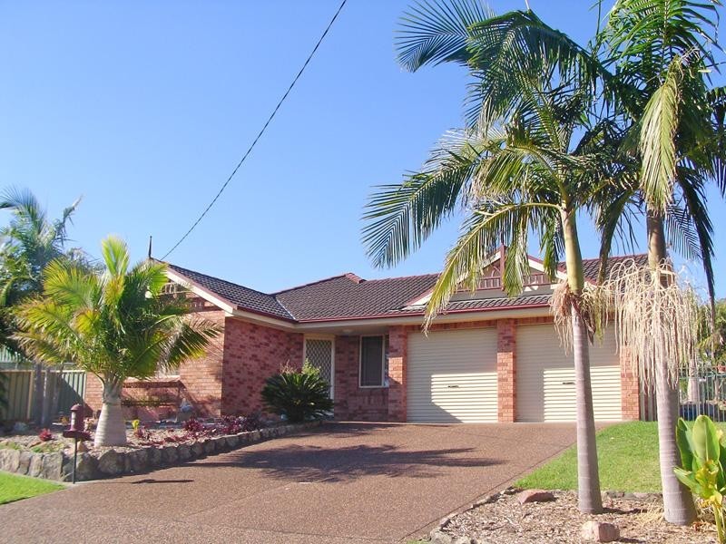 98 Tennent Rd, Mount Hutton NSW 2290