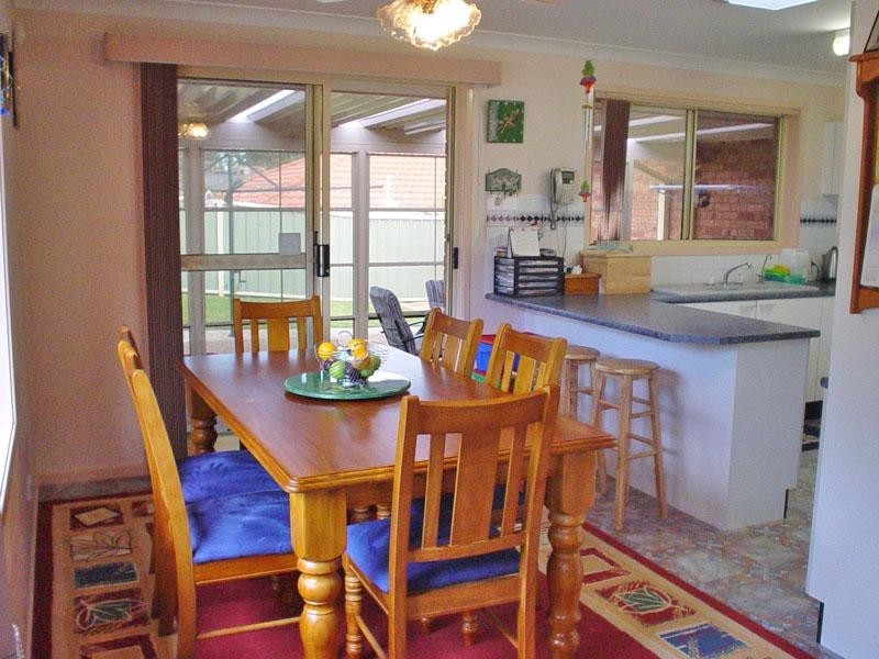 98 Tennent Rd, Mount Hutton NSW 2290