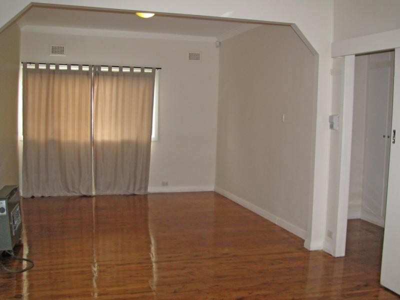 15 O’Brien St, Gateshead NSW 2290