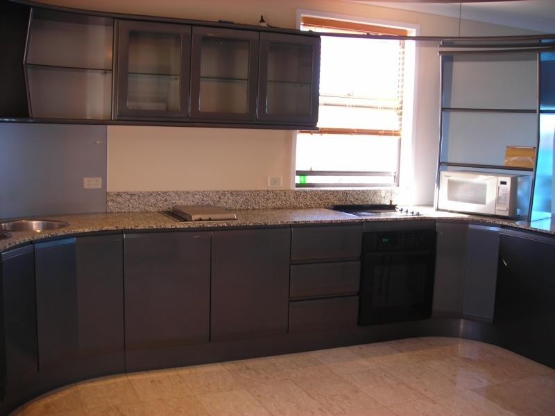 10 Moore  St, Toronto NSW 2283