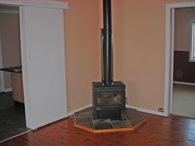 15 Raymond  St, Speers Point NSW 2284