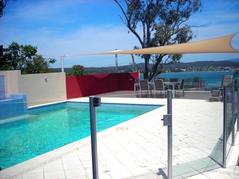 21 Speers  St, Speers Point NSW 2284