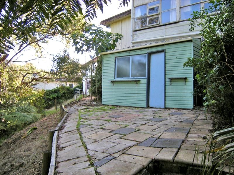 7 Kirkdale Rd, Kotara South NSW 2289