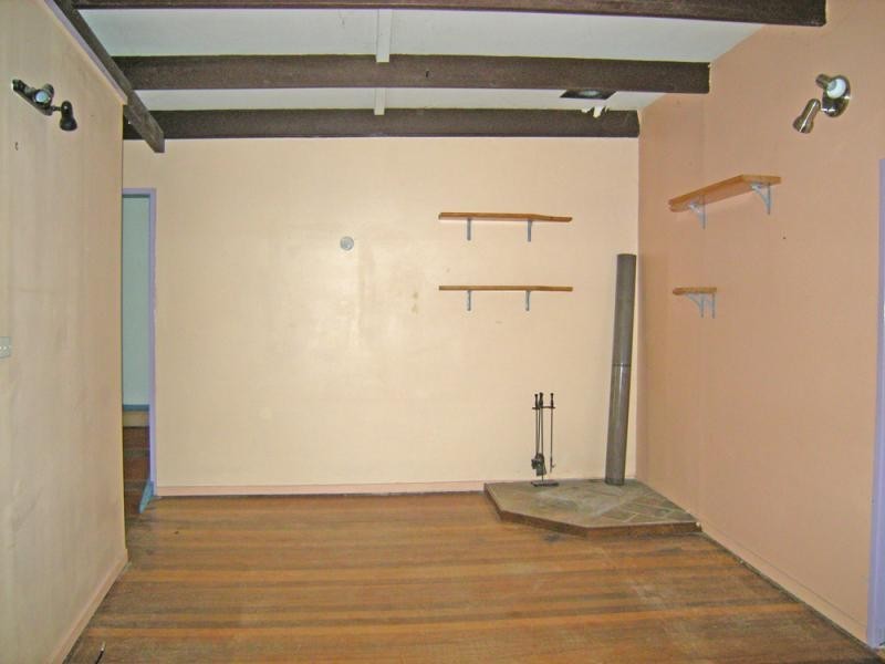 7 Kirkdale Rd, Kotara South NSW 2289