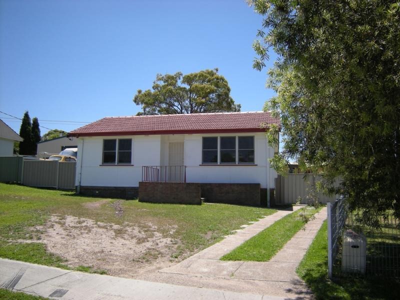 81 Lachlan St, Windale NSW 2306