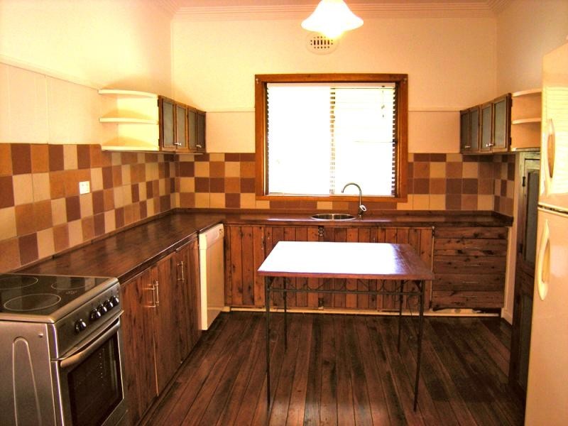 9 George St, Highfields NSW 2289