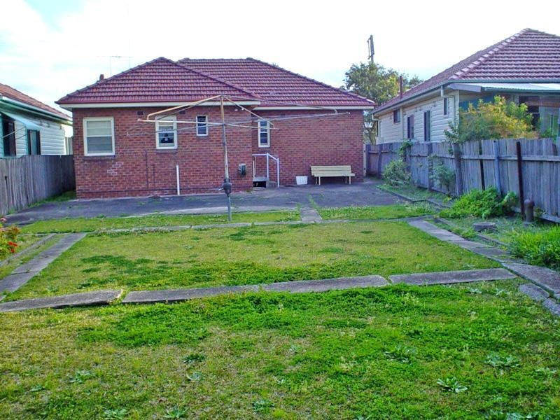 14 Austin  St, Georgetown NSW 2298