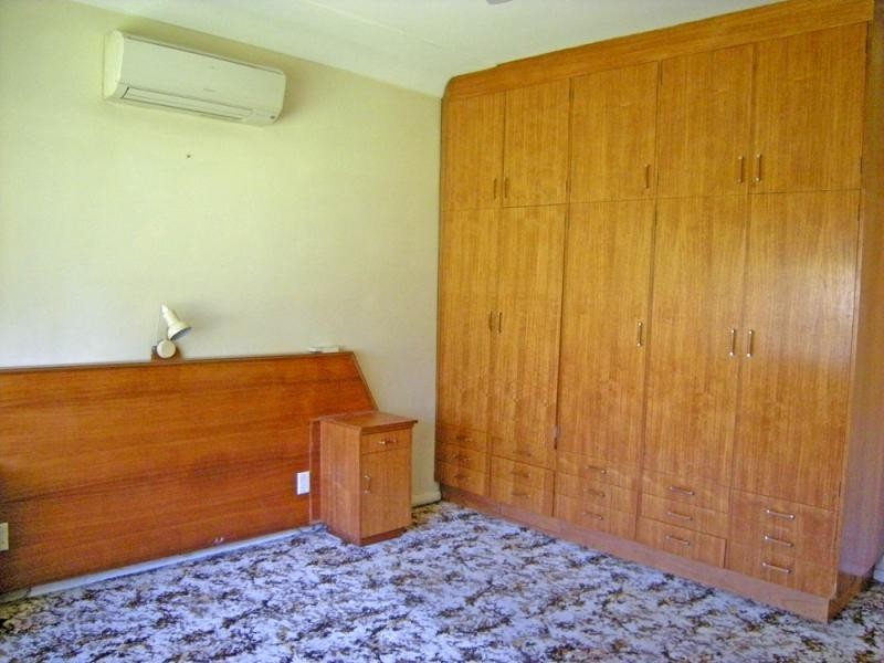 3 Norman St, Waratah West NSW 2298