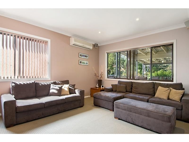 84 Lowry St, Cardiff NSW 2285