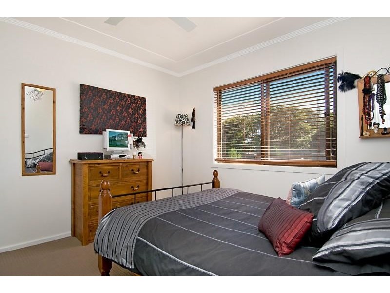 84 Lowry St, Cardiff NSW 2285
