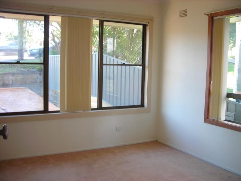 113 Charlestown  Rd, Kotara NSW 2289