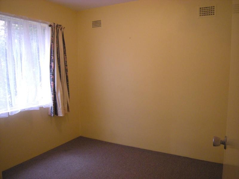 2/65 Nesca Pde, The Hill NSW 2300