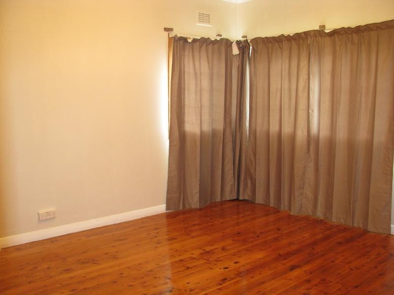15 O’Brien St, Gateshead NSW 2290
