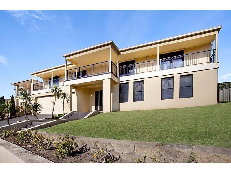 8 Brock Pl, Whitebridge NSW 2290