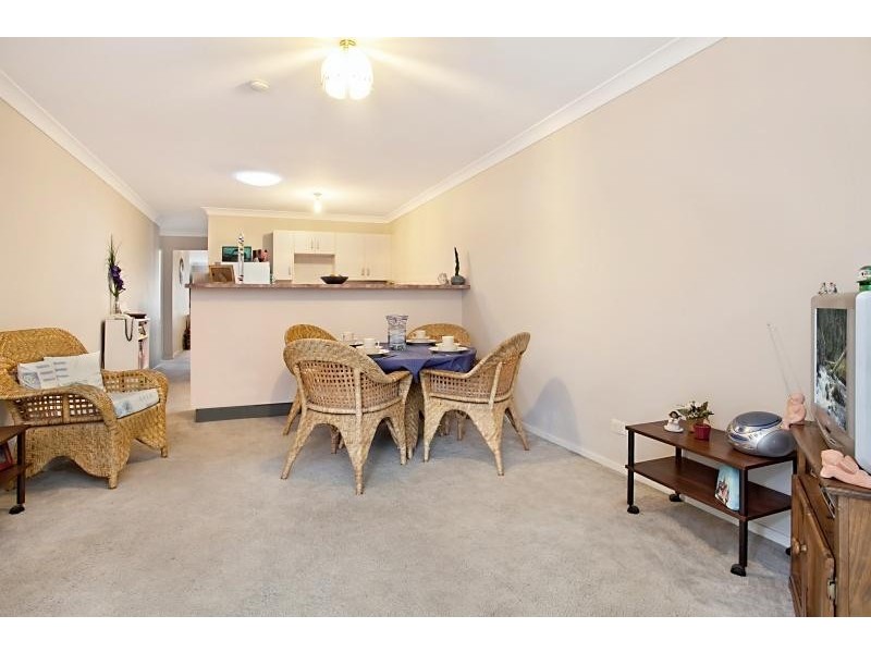 2/12 Madeleine Ave, Charlestown NSW 2290