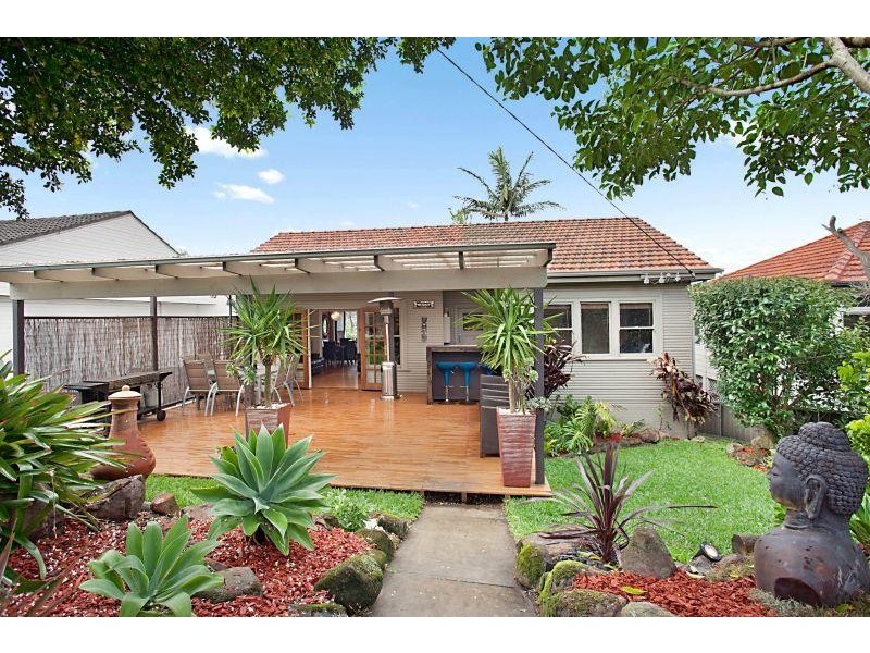 43 Rodway Pde, Kotara NSW 2289