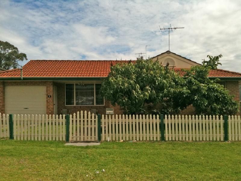 2 Myles Ave, Warners Bay NSW 2282