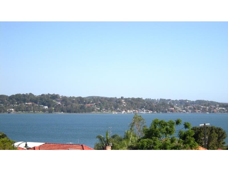 14 Morse St, Speers Point NSW 2284