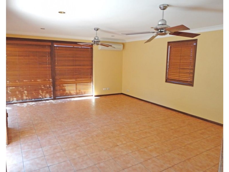 399 Pacific Hwy, Highfields NSW 2289