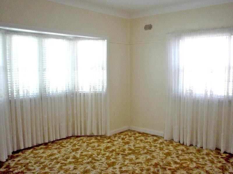 14 Austin St, Georgetown NSW 2298