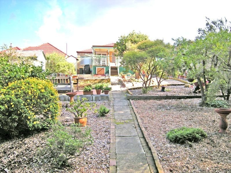 2 George St, Highfields NSW 2289