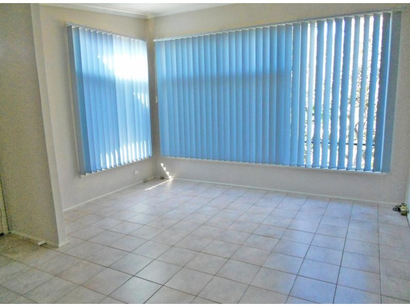 353 Park Ave, Kotara NSW 2289