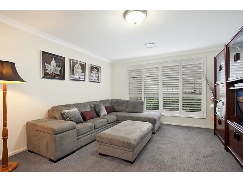 155 Northlakes Dr, Cameron Park NSW 2285