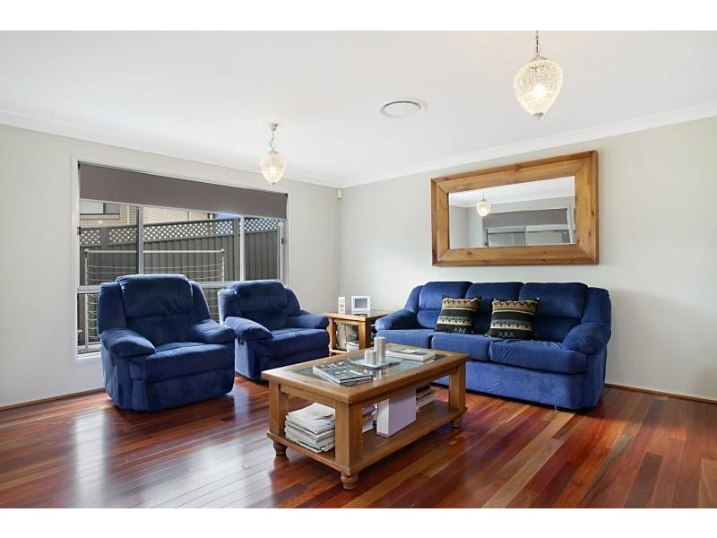 155 Northlakes Dr, Cameron Park NSW 2285