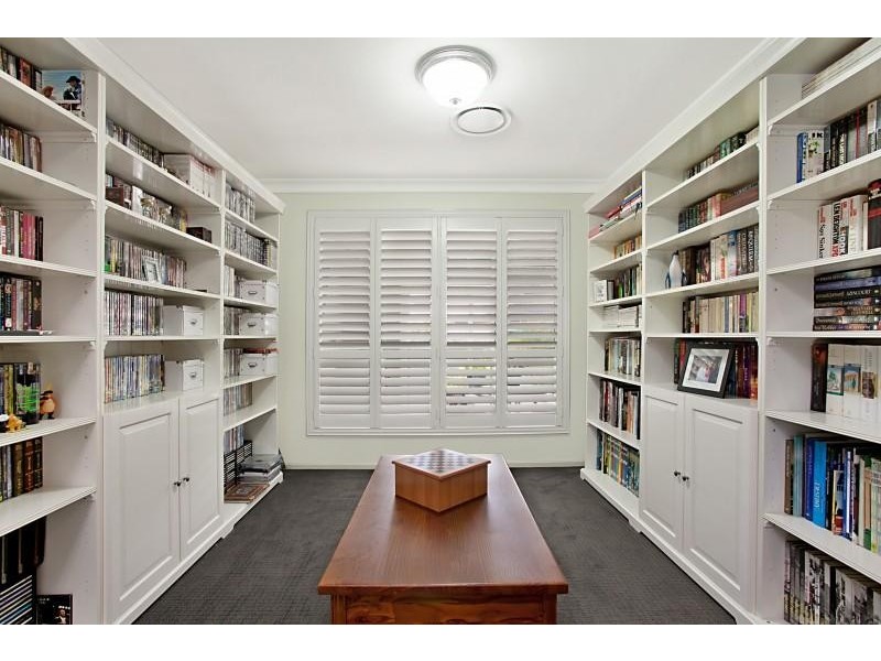 155 Northlakes Dr, Cameron Park NSW 2285