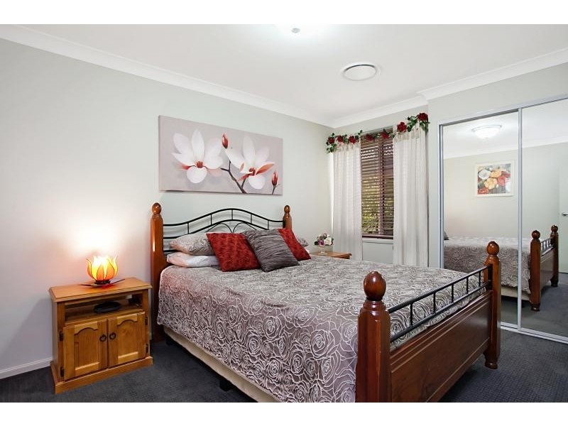 155 Northlakes Dr, Cameron Park NSW 2285