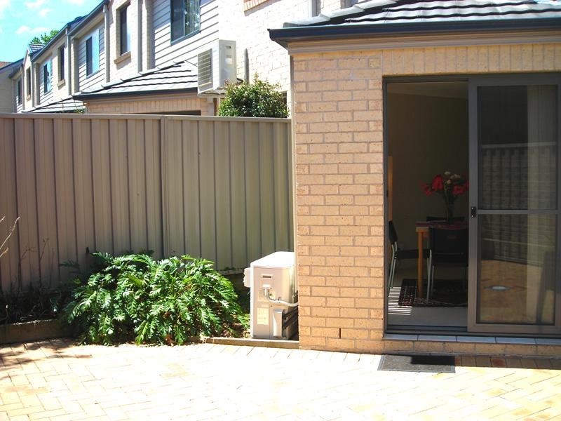 35/9 Hutton St, Charlestown NSW 2290