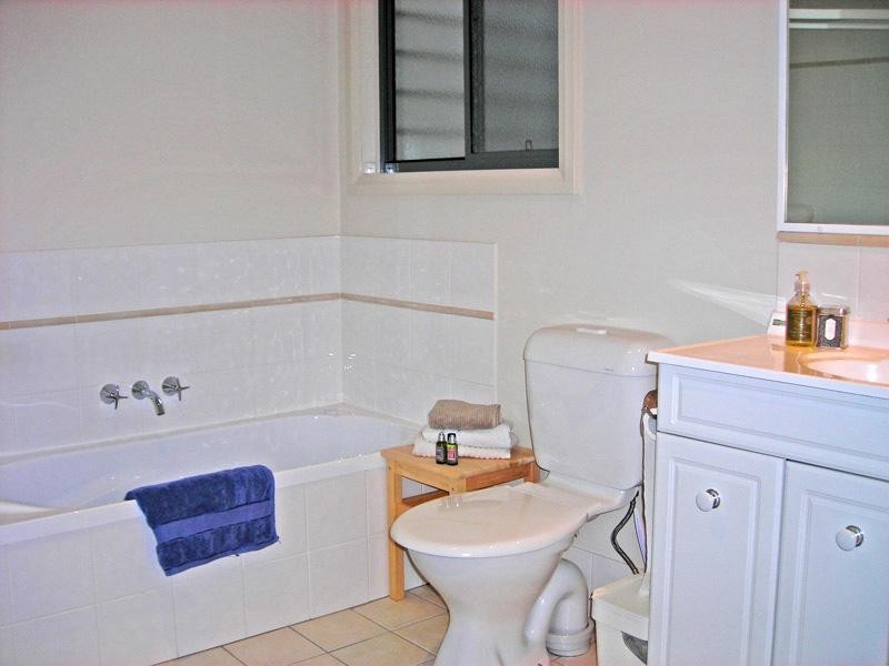 35/9 Hutton St, Charlestown NSW 2290