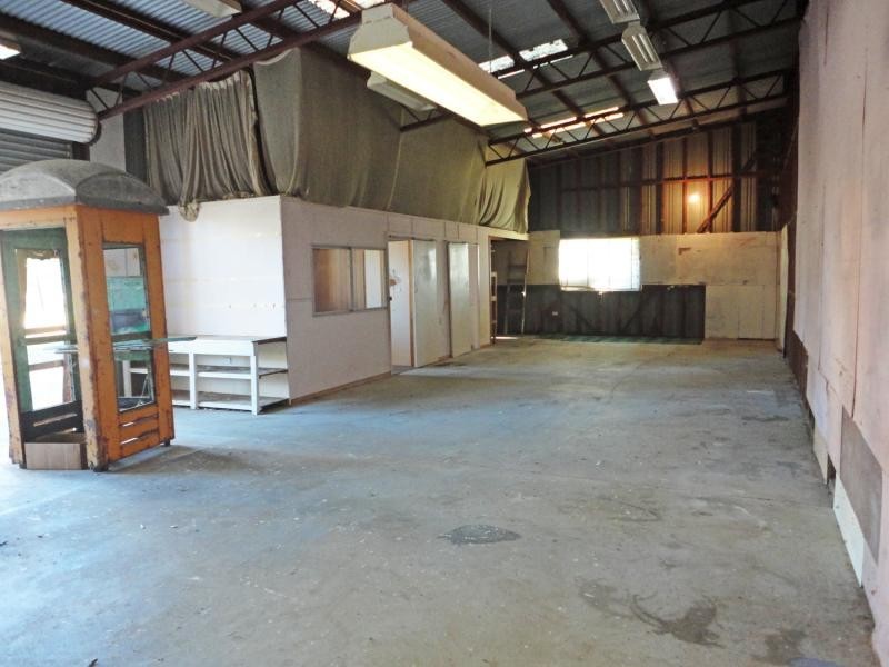 153 Kahibah Rd, Charlestown NSW 2290