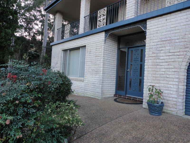 1 Haig  St, Belmont NSW 2280