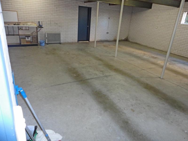 1 Haig  St, Belmont NSW 2280