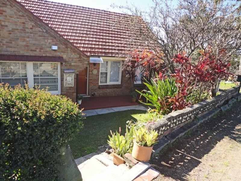 348 Pacific  Hwy, Highfields NSW 2289