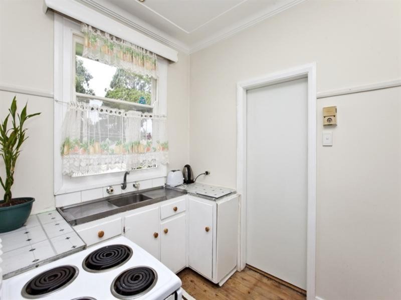 26 Dudley Rd, Charlestown NSW 2290