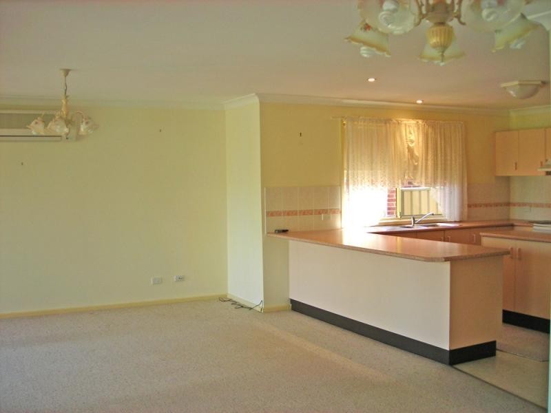 2/506 Warners Bay Rd, Charlestown NSW 2290