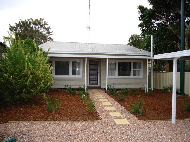 14  Bourke  St, Adamstown NSW 2289
