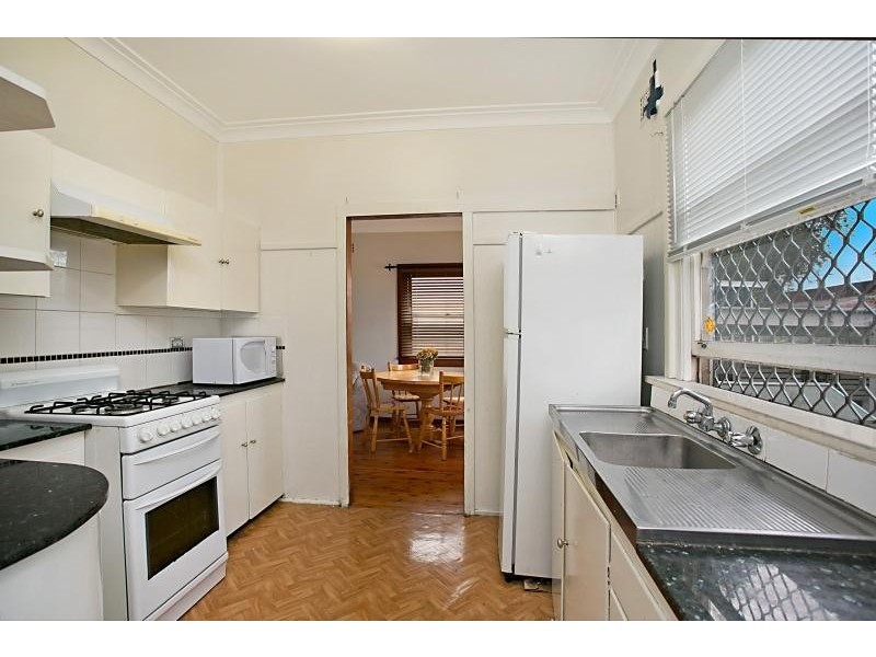 47 Groongal St, Mayfield West NSW 2304