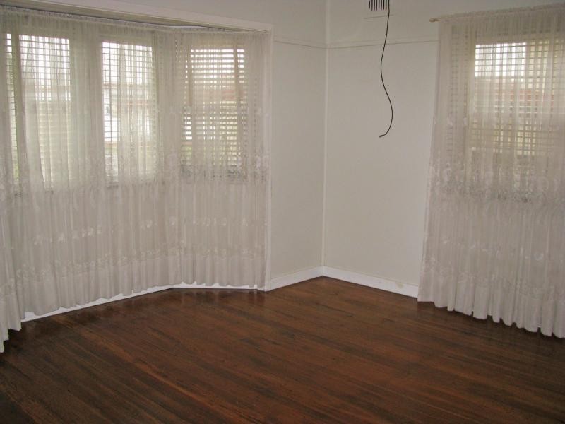 14 Austin St, Georgetown NSW 2298