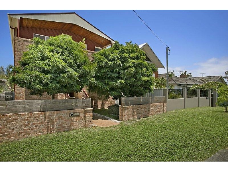 30 Cowlishaw  St, Redhead NSW 2290