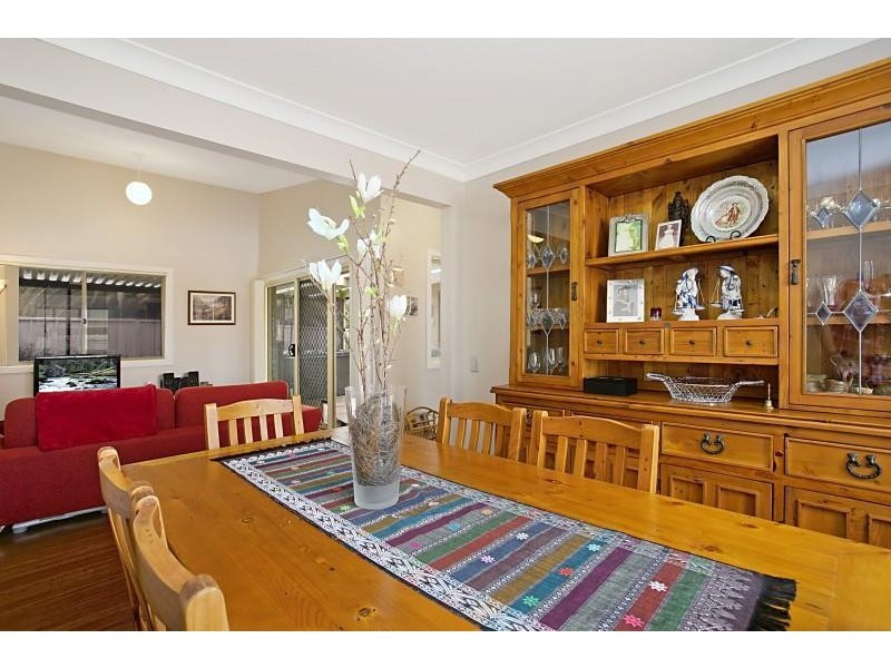 29 Phoenix Dr, Warners Bay NSW 2282