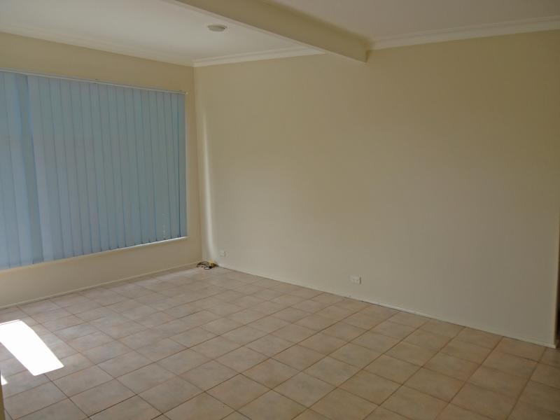 353 Park Ave, Kotara NSW 2289